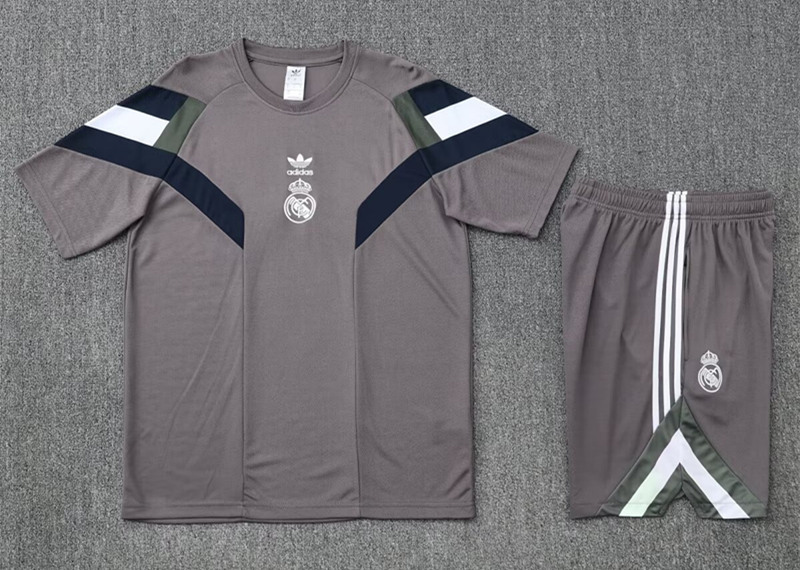2025-2026 Real Madrid Grey Thailand Training Soccer Uniform-4627