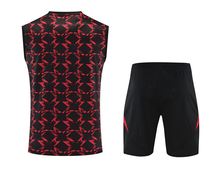 2025-2026 Manchester United Red&Black Plaid Thailand Training Vest Uniform-418