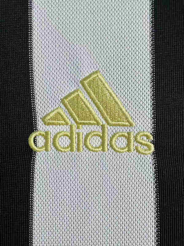 Retro Version 2017-2018 Juventus Home Black&White Thailand Soccer Jersey AAA-811