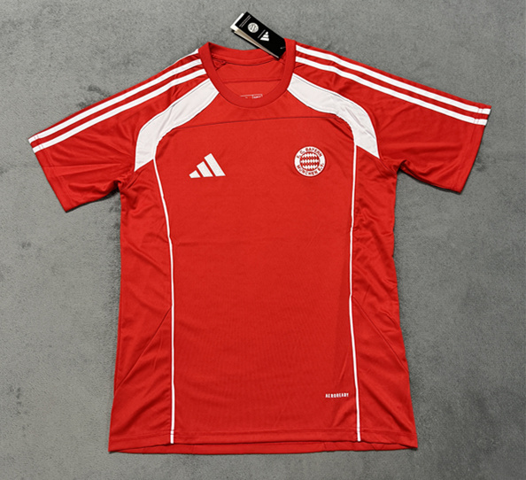 (S-4XL) 25-26 Bayern München Round Neck Red Thailand Soccer Jersey AAA-4506