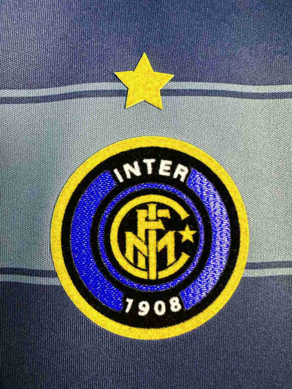 Retro Version 2004-2005 Inter Milan 2nd Away Blue Thailand Soccer Jersey AAA-811