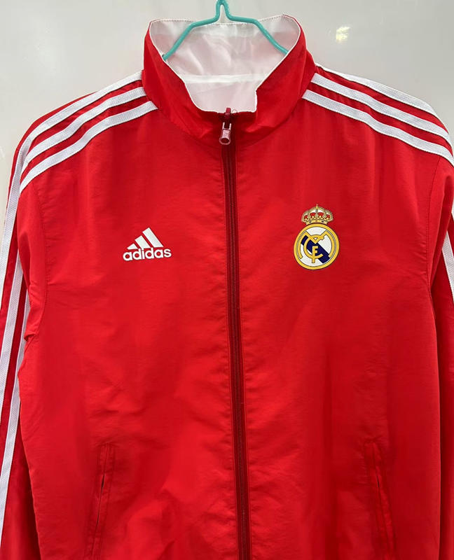 25-26 Real Madrid Red&White Double Sided Embroidery Hooded Silicone Thailand Trench Coats-0255