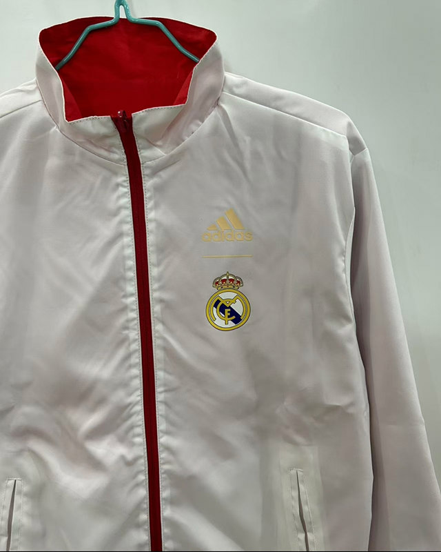 25-26 Real Madrid Red&White Double Sided Embroidery Hooded Silicone Thailand Trench Coats-0255