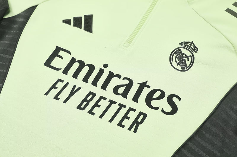 2025-2026 Real Madrid Green Thailand Soccer Tracksuit-4627