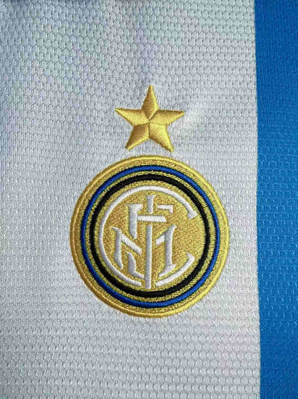 Retro Version 1997-1998 Inter Milan Away White Thailand Soccer Jersey AAA-811