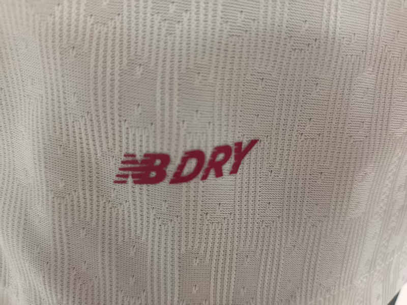 2025-2026 Bayer 04 Leverkusen Away White and Pink Thailand Soccer Jersey AAA-0871