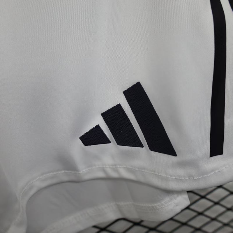 Player Version 2025-2026 Manchester United White Thailand Soccer Shorts-888