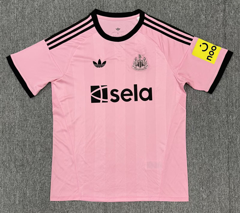 (S-4XL) 2025-2026 Newcastle United Goalkeeper Pink Thailand Soccer Jersey AAA-5303