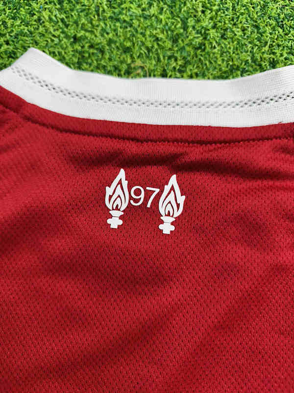 Player Version 2025-2026 Liverpool Home Red Kids/Youth Soccer Uniform-9926