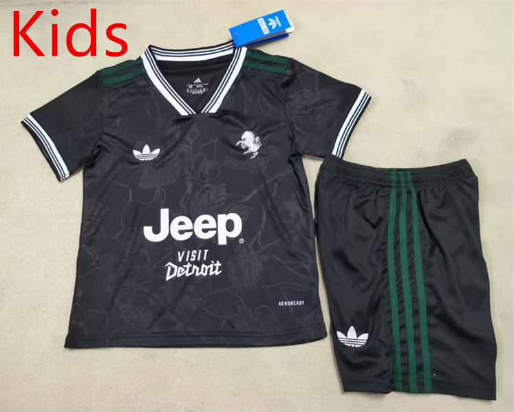 (With Ads）2025-2026 Juventus 2nd Away Black Soccer kids Uniform-507