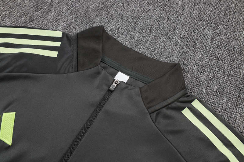 2025-2026 Real Madrid Green Thailand Soccer Tracksuit-815