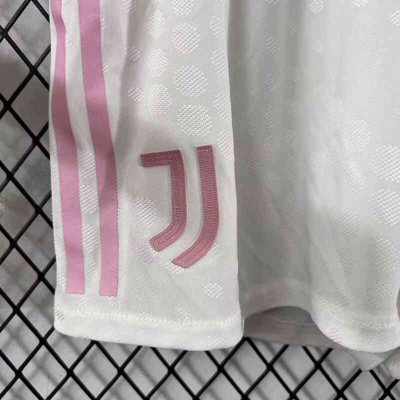 Player Version 2025-2026 Juventus Away White Thailand Soccer Shorts-888