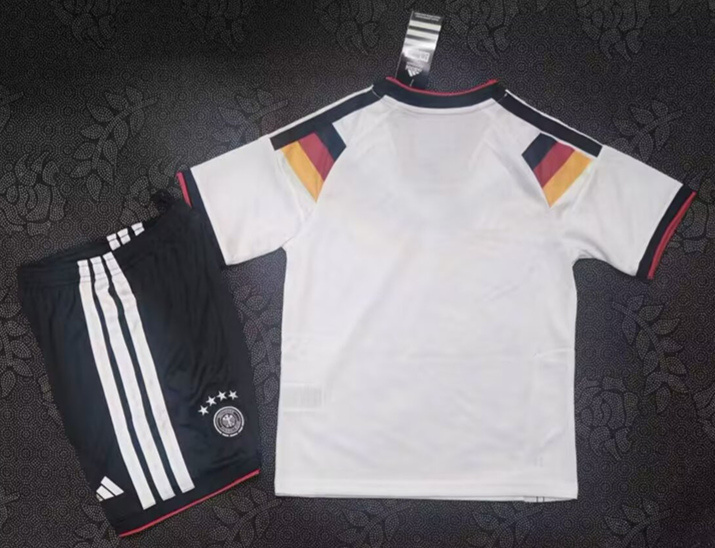 2025-2026 Correct Version Germany Home White Kids/Youth Soccer Uniform-4714