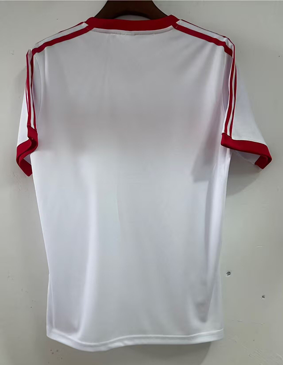 Retro Version 1983 Hamburger SV Home White Thailand Soccer Jersey AAA-2282