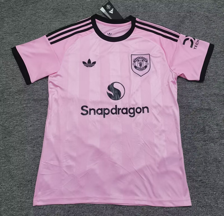 (S-4XL) 2025-2026 Manchester United Goalkeeper Pink Thailand Soccer Jersey AAA-5378