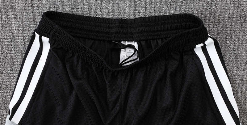 Player Version 2025-2026 Liverpool Black Thailand Soccer Training Uniform-9926