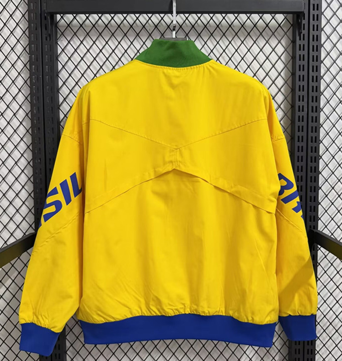 2025-2026 Brazil Yellow Thailand Soccer Trench Coat-8268