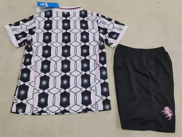 2025-2026 Special Version Juventus Black&White Kids/Youth Soccer Uniform-507