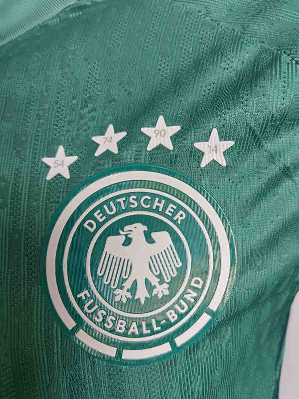 Player Version 2026-2027 Germany Goalkeeper Green Thailand Soccer Jersey AAA-0871