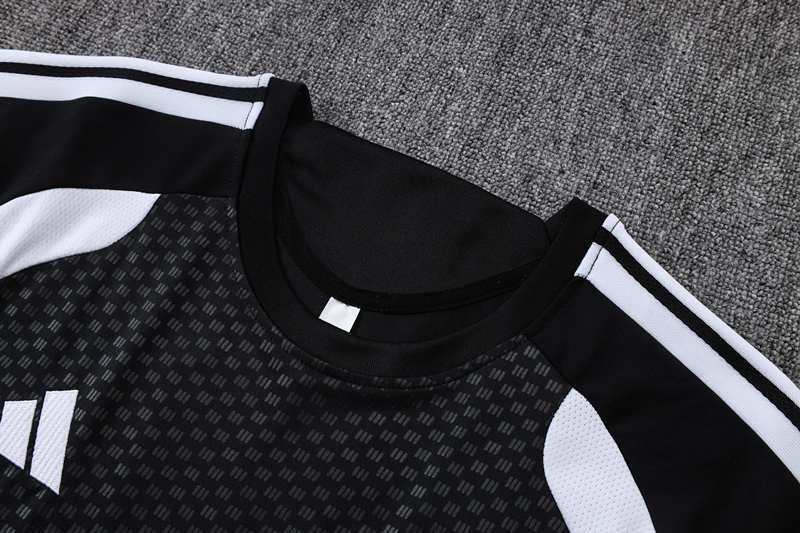 2026-2027 Real Madrid Black Short-sleeved Thailand Soccer Tracksuit Uniform-815