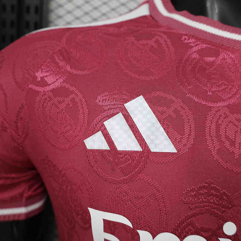 Player Retro Version 2026-2027 Special Version Real Madrid Red Thailand Soccer Jersey-888