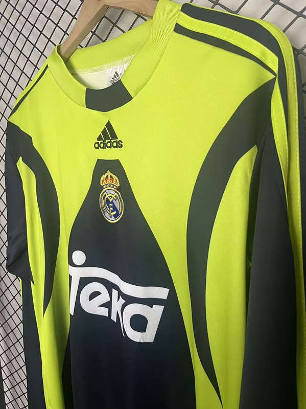 Retro Version 1999-2000 Real Madrid Goalkeeper Fluorescent Green LS Thailand Soccer Jersey-2044
