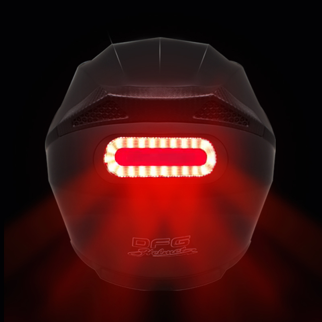 TK512 Motorcycle Helmet Light | NEW UPGRADE | 22 LED | 900mAh 4× Battery | IP67 | Touch Switch | Dual Magnet | OEM ‒ Voiture