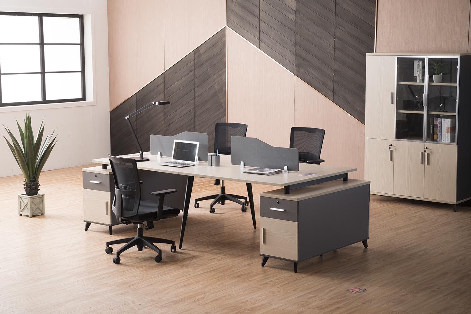 4 Seats Office Cubicle Workstation