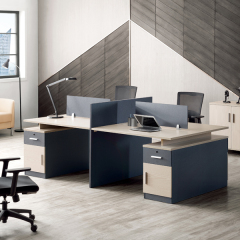 Bureau informatique pour 4 personnes