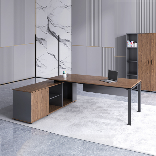 Table de bureau d'usine avec serrure pour un rangement sécurisé