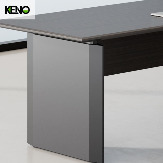 Ensemble table et chaises de bureau