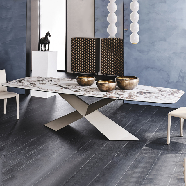 Sintered Stone Dining Table Hotel Furniture Solid Wood Design with Comfortable Home Chair