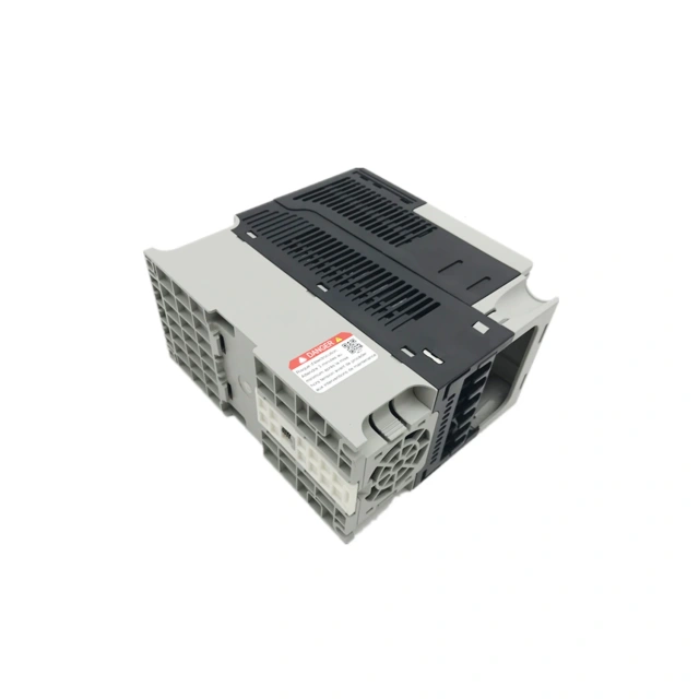 Allen-Bradley 22B-D010N104 PowerFlex 40 AC Drive 480VAC 3PH 10A 4kW 5HP Frame B