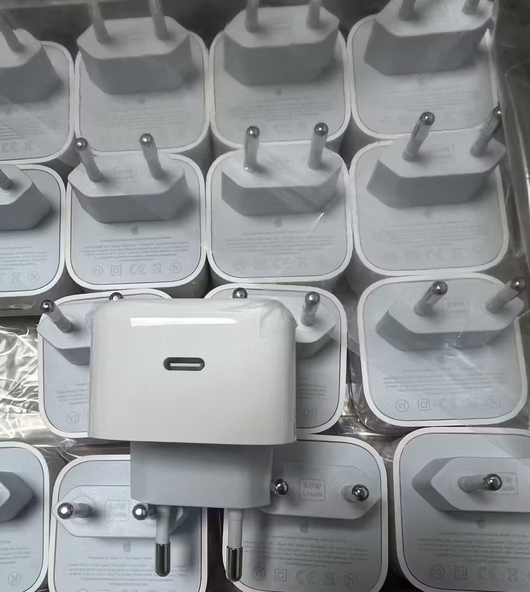 Wholesale Mobile Part USB-C 40W Dynamic Power Adapter with 60W Max EU US Version - Cooperatlcd