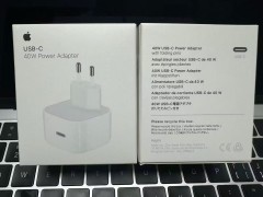 USB-C 40W Dynamic Power Adapter with 60W Max EU US Version