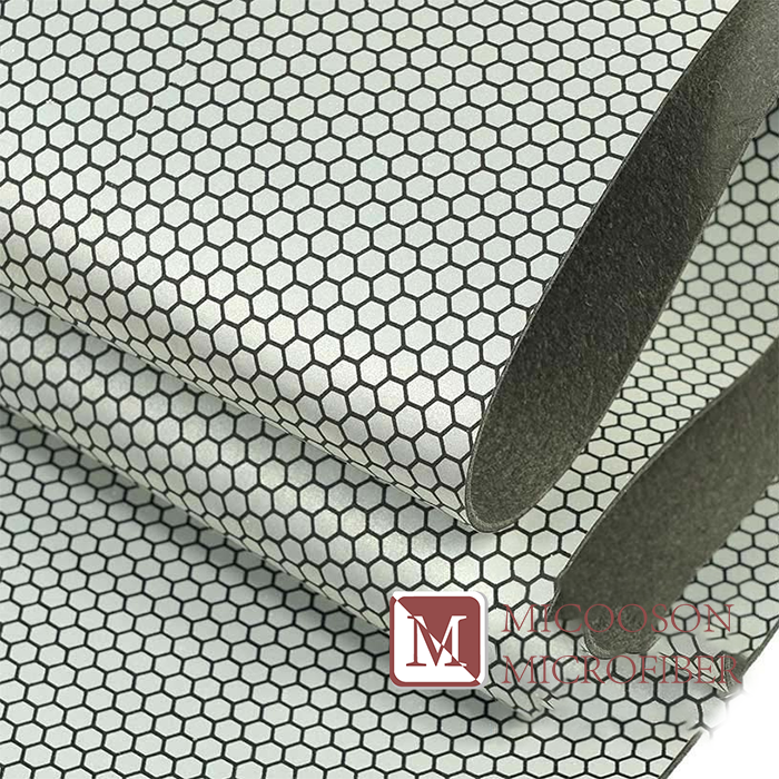 Abrasion Resistant Eco-Friendly Microfiber Faux PU Leather for Ball