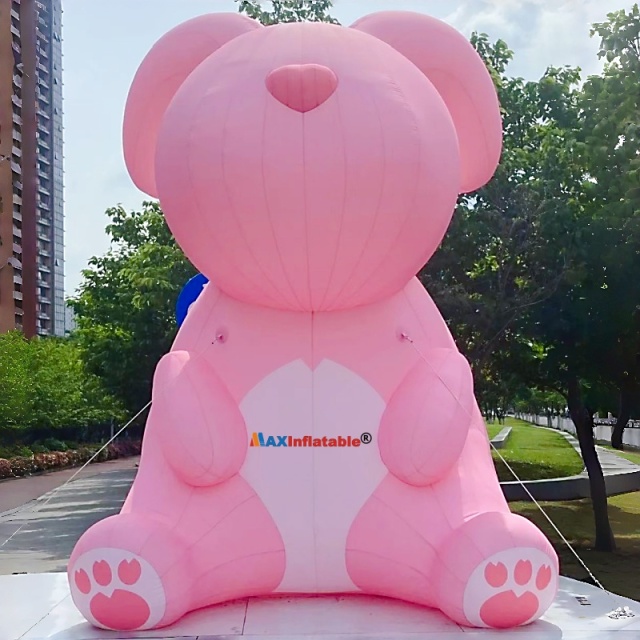 Customized Commercial Event Simulation Inflatable Cartoon Model