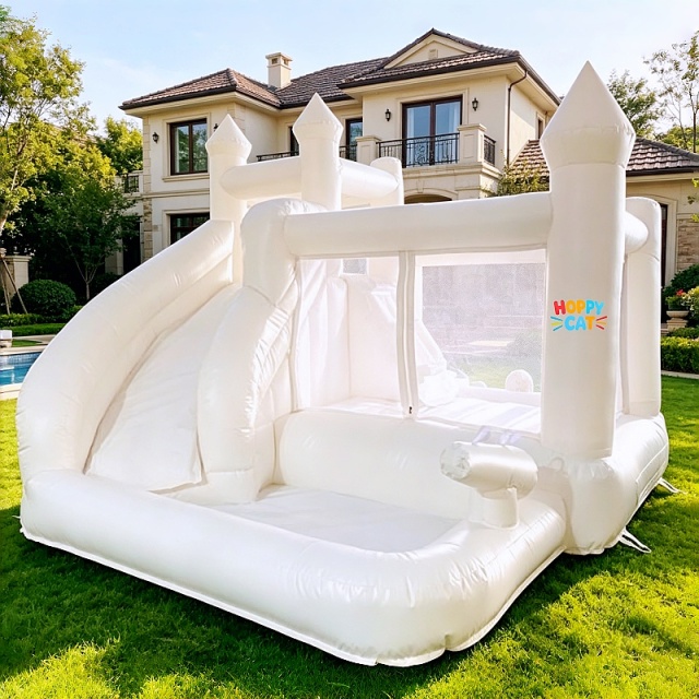 3.2m White Wet Dry Inflatable Bounce Castle with Slide & Water Gun