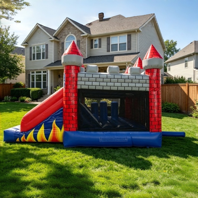 Beautiful Funny Play Ground Tarpaulin Inflatable Jumper Boncer