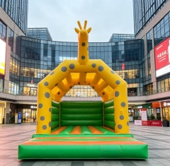Family-Friendly Inflatable Giraffe Bounce House for Outdoor Play