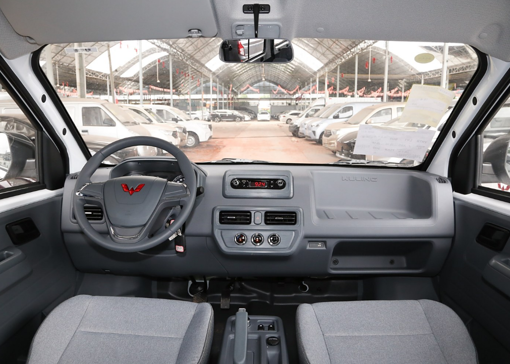 Wuling  Yangguang Electric Van