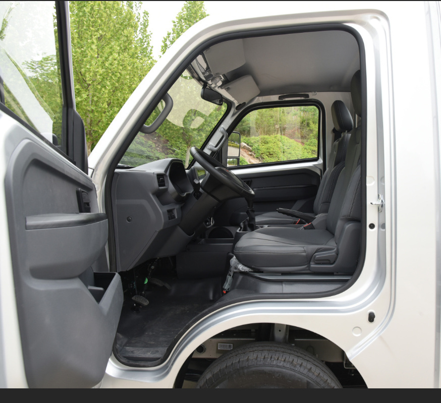 wuling Longka gas minivan