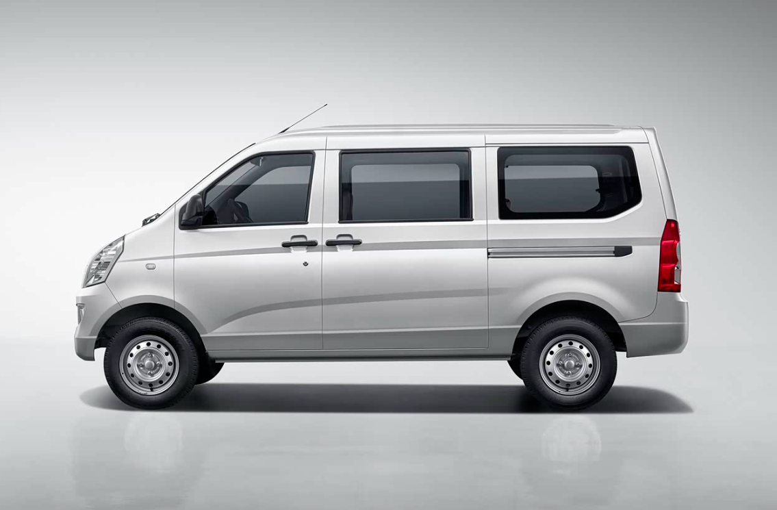 Wuling Rongguang S 1.5L/1.2L Displacement 2/5/7 Seats Closed-window Gas Vans or Window Gas Vans 4135*1625*1870mm 5 doors 5 MT