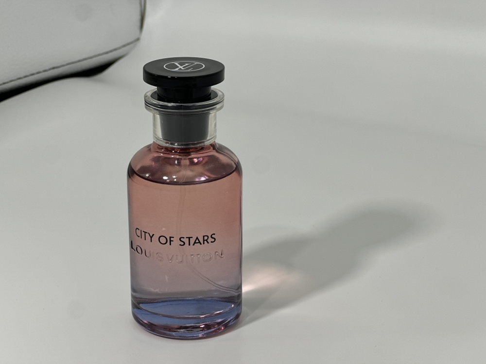 Louis Vuitton City of Stars Perfume 100mL – Bright Citrus & Exotic Floral Harmony | Warm Musk Base | Elegant, Unisex & Modern Eau De Parfum