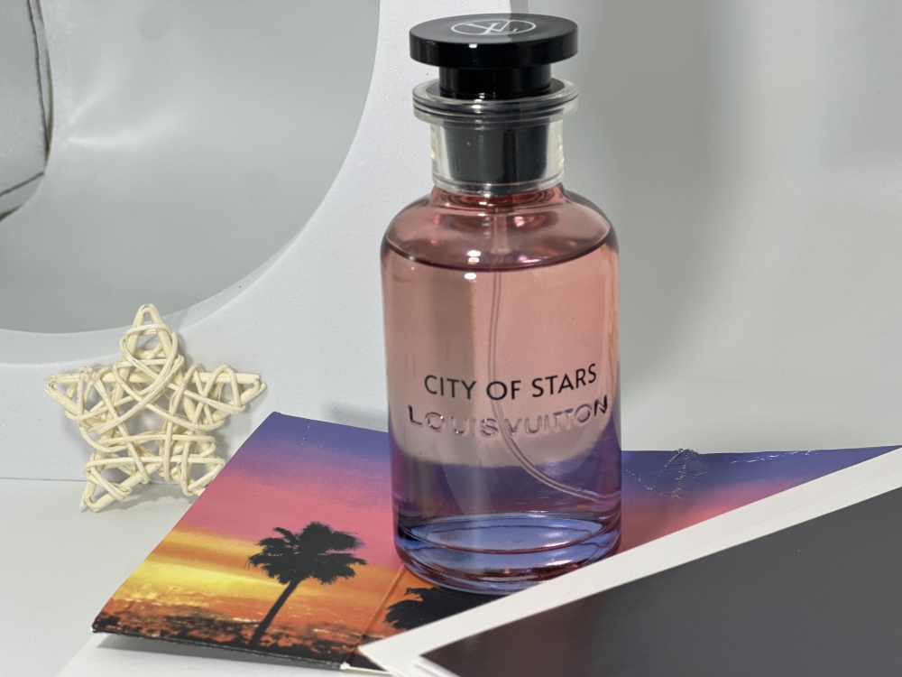 Louis Vuitton City of Stars Perfume 100mL – Bright Citrus & Exotic Floral Harmony | Warm Musk Base | Elegant, Unisex & Modern Eau De Parfum