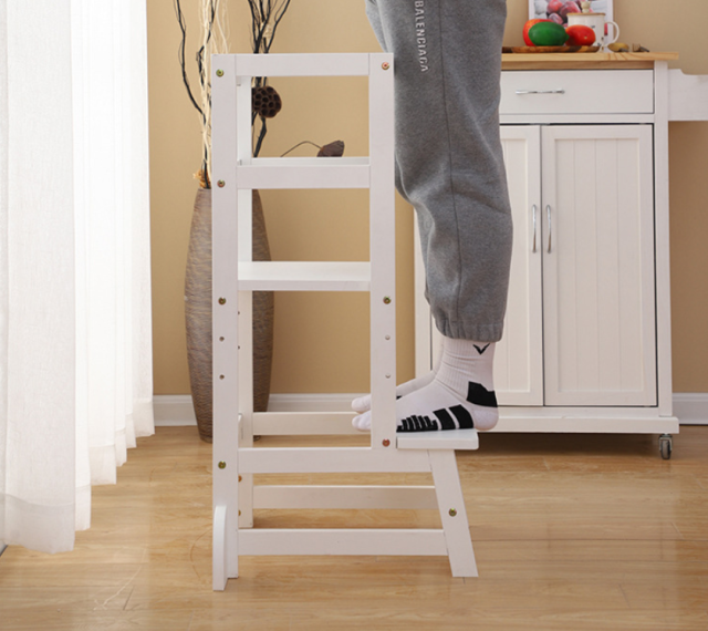Factory Price Adjustable Height Montessori Learning Tower Kitchen Tools Step Stool For Toddlers Learning Tower