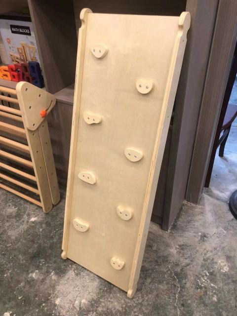 Wooden Montessori Toddler Climbing Furniture Indoor Playground Triangle With Ladder Climbing Triangle For Kids