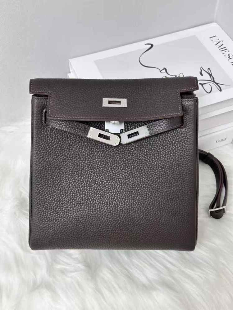 Kelly ado backpack