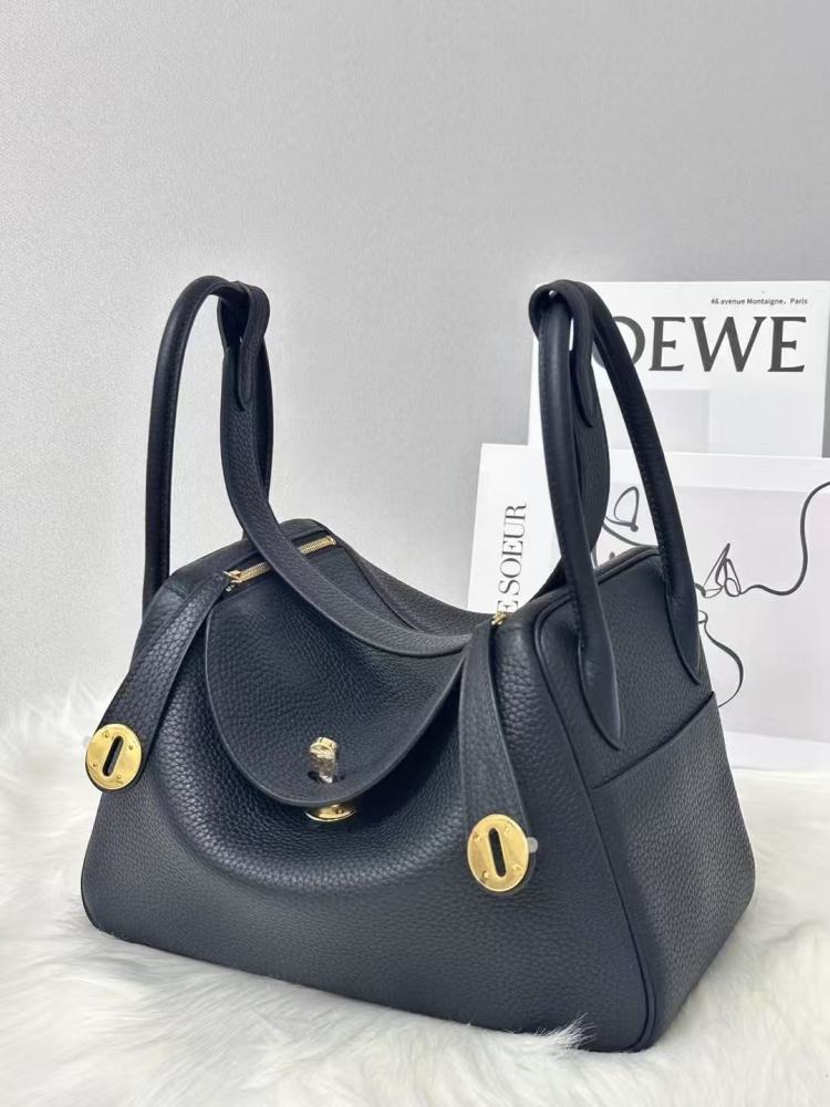 Lindy26 Tc leather, hand-sewn wax thread, all-steel hardware, sheepskin lining, ready stock