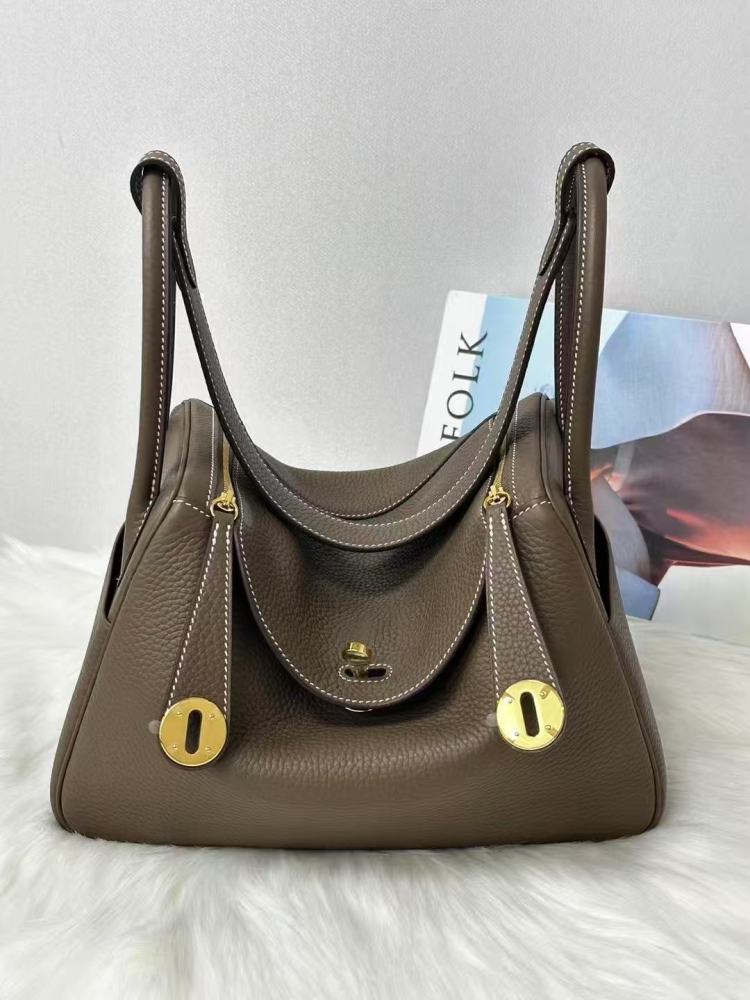 Lindy26 Tc leather, hand-sewn wax thread, all-steel hardware, sheepskin lining, ready stock